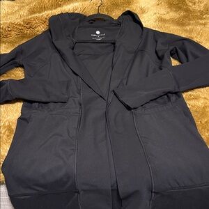 Yogalicious Women's Black Jacket